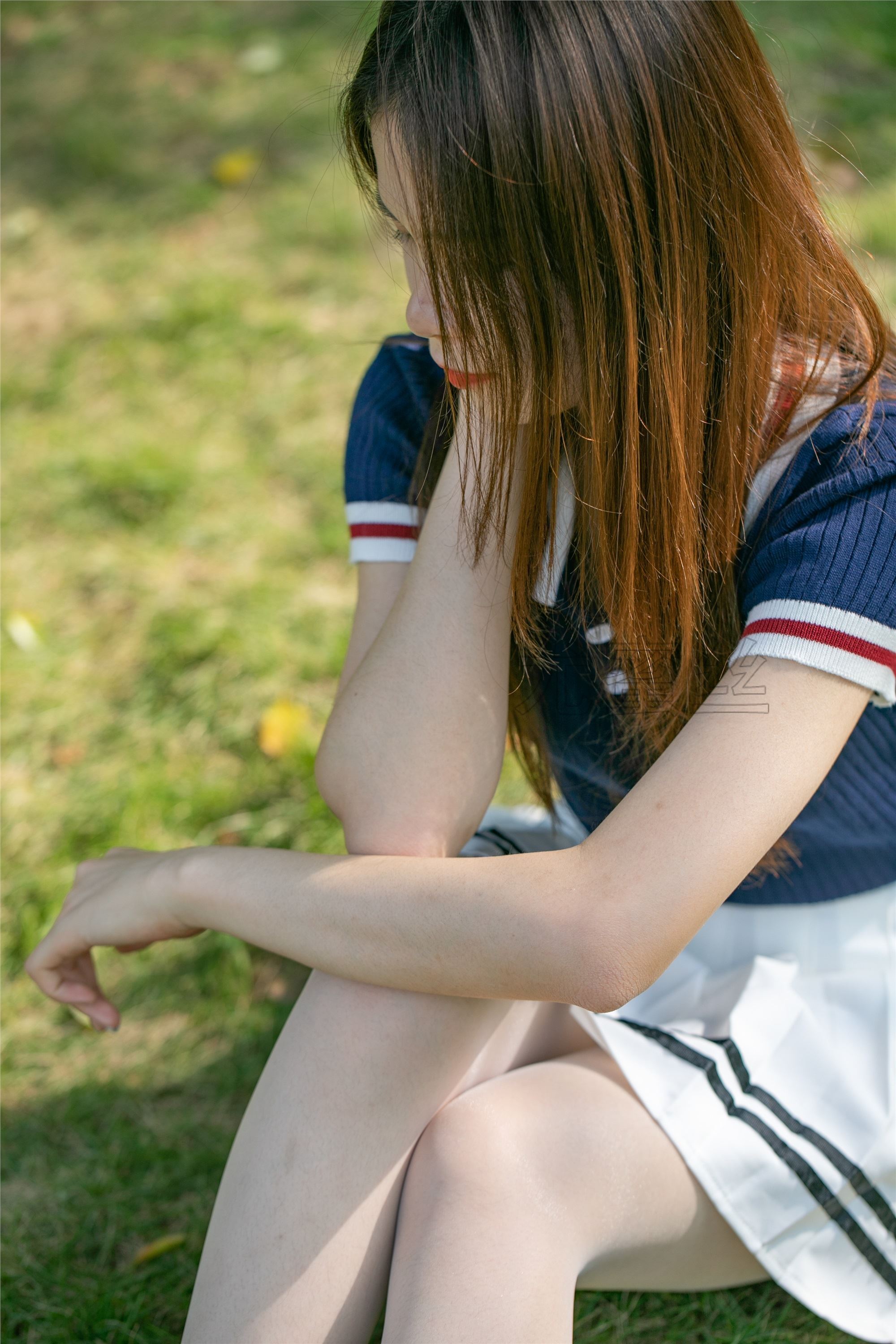 尤蜜丝 穿搭写真 NO.035